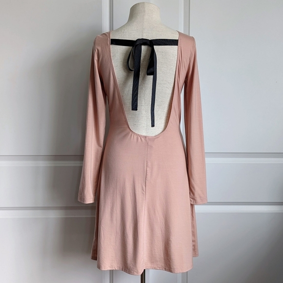 Reformation Avant Mini Dress Long Sleeve Open Back Ribbon Ties Blush Pink M NWT - Picture 7 of 14